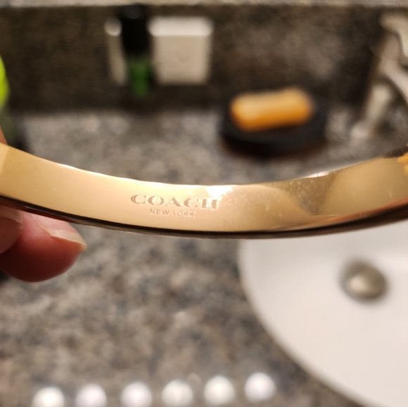 Coach Bangle - Picture 4 of 4
